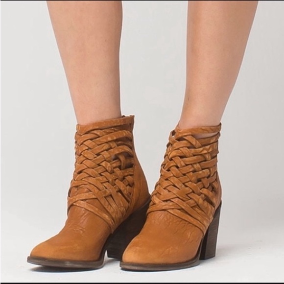 Free People Carerra Bootie 8.5 Tan Leather Woven Boho Festival Coastal Cowgirl - Picture 16 of 16
